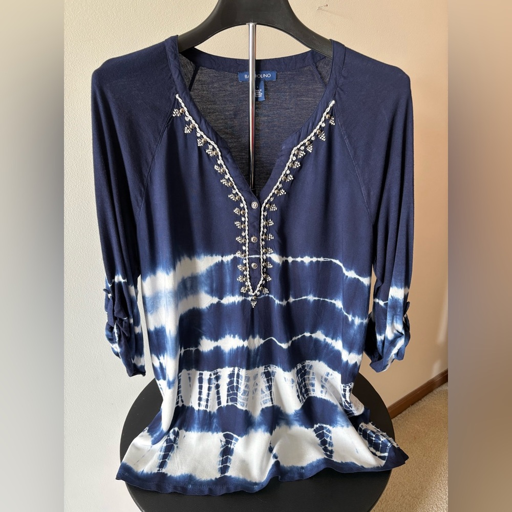 Bandolino Tie-Dyed Boho V Neck Embellished Knit Top. Size L. Roll Sleeve Retro